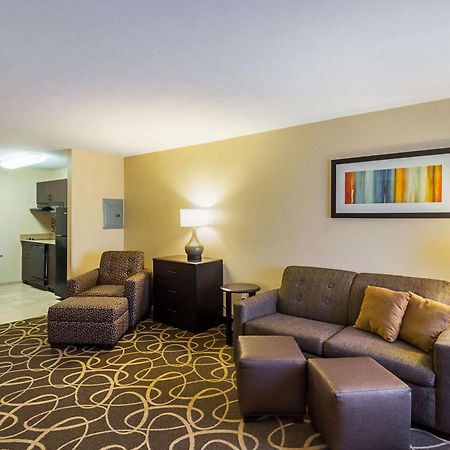 Mainstay Suites Fargo - I-94 Medical Center Extérieur photo