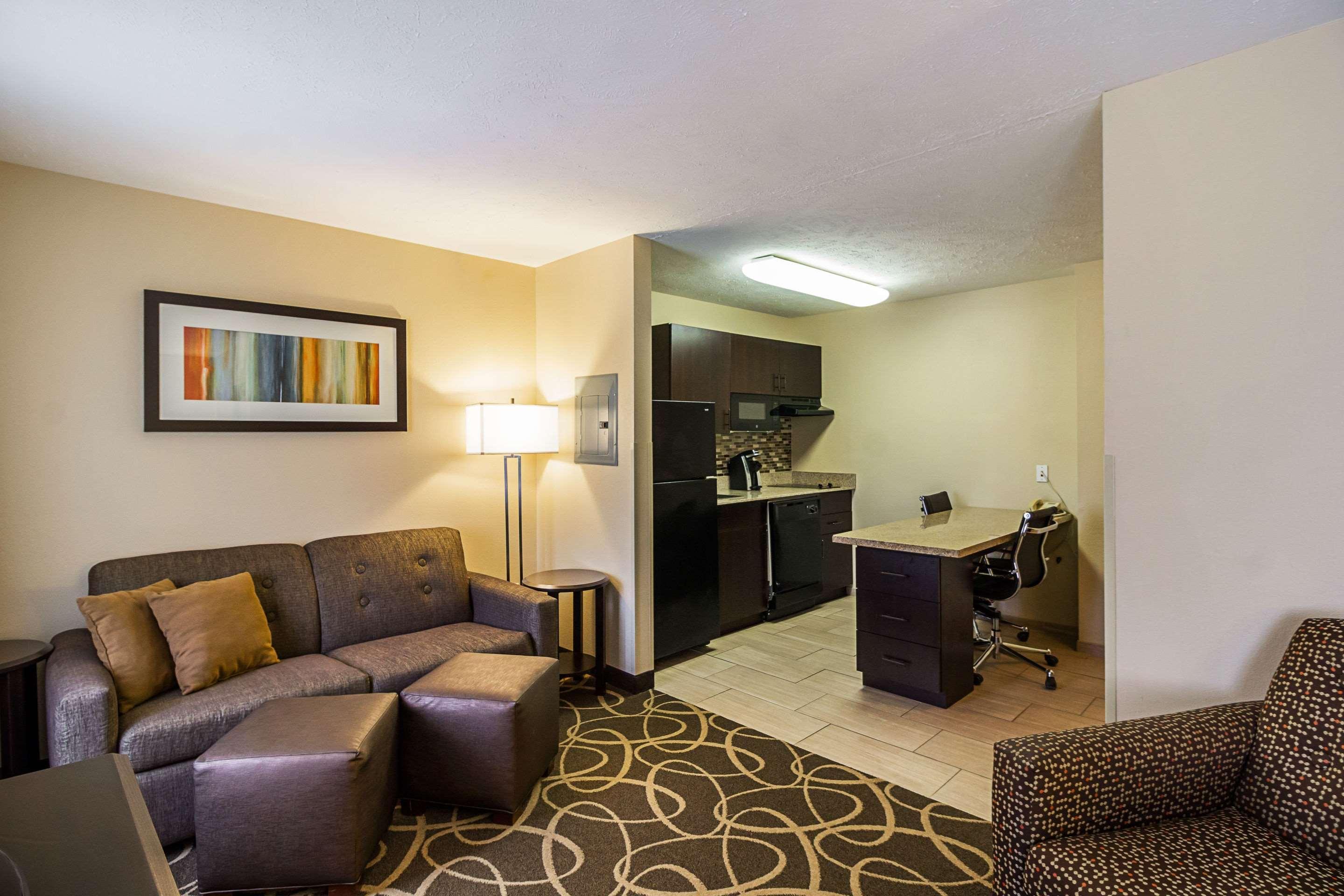Mainstay Suites Fargo - I-94 Medical Center Extérieur photo