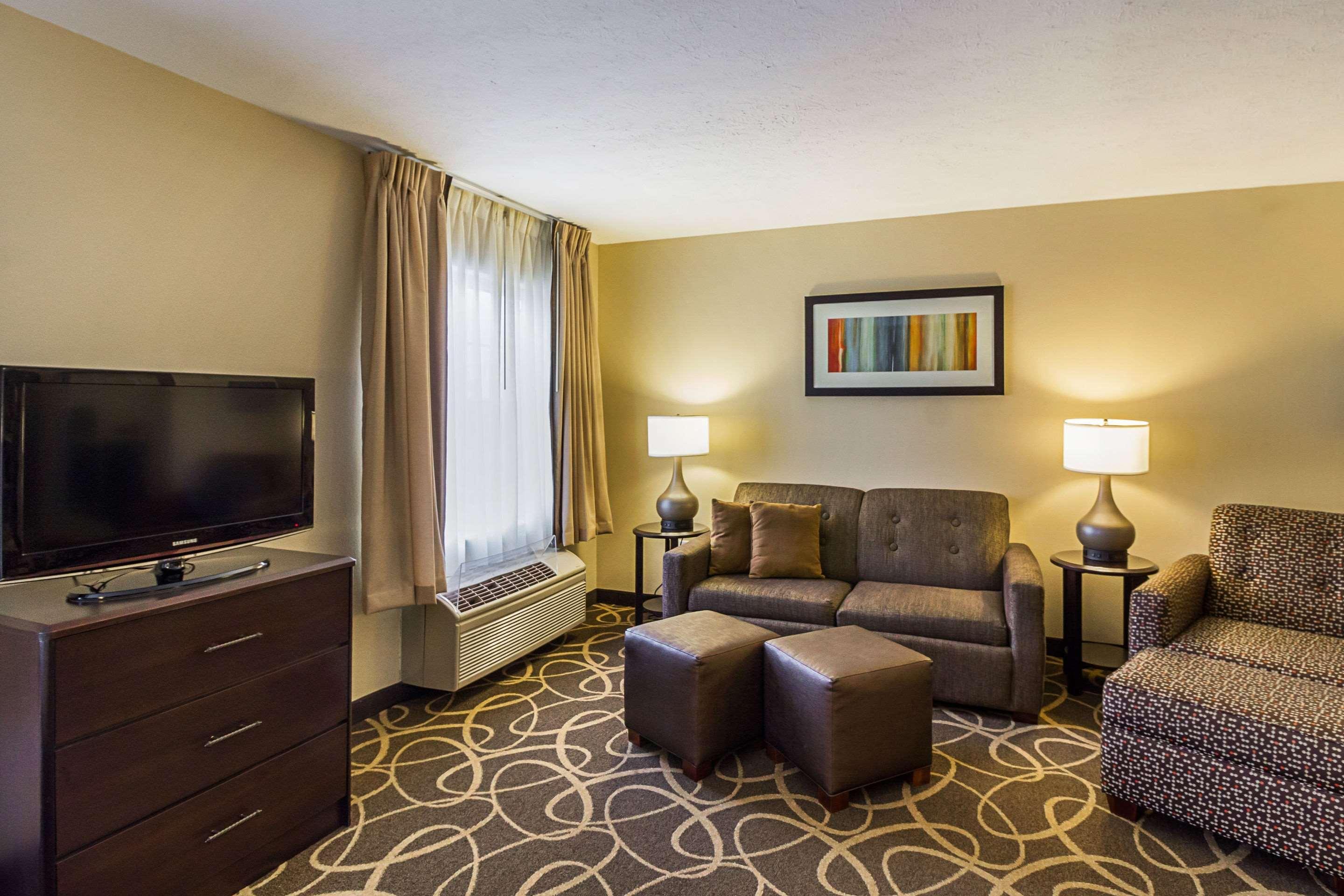 Mainstay Suites Fargo - I-94 Medical Center Extérieur photo