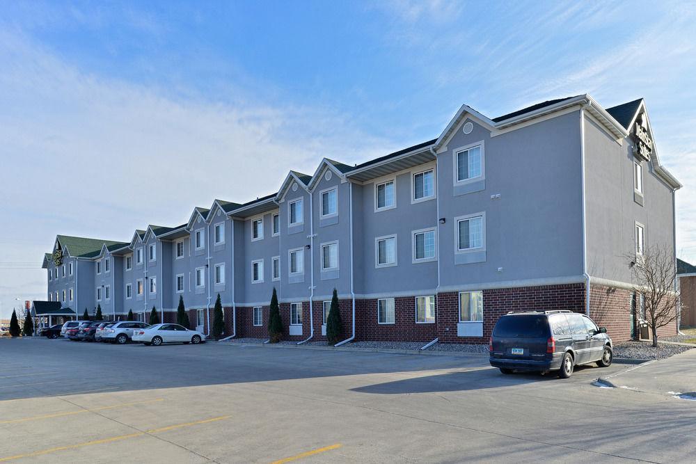 Mainstay Suites Fargo - I-94 Medical Center Extérieur photo
