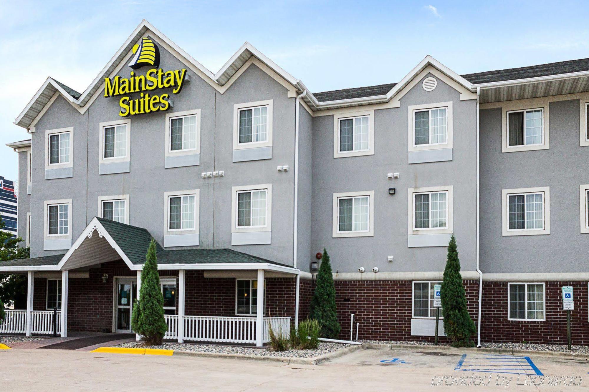 Mainstay Suites Fargo - I-94 Medical Center Extérieur photo