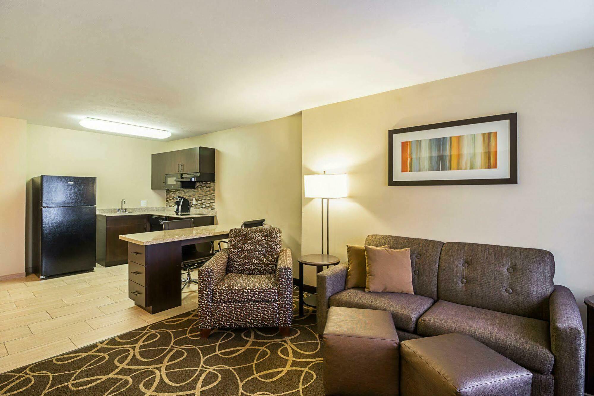 Mainstay Suites Fargo - I-94 Medical Center Extérieur photo
